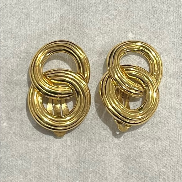 Vintage Givenchy Double Hoop Infinity Clip on Earrings Runway collection - Picture 1 of 7